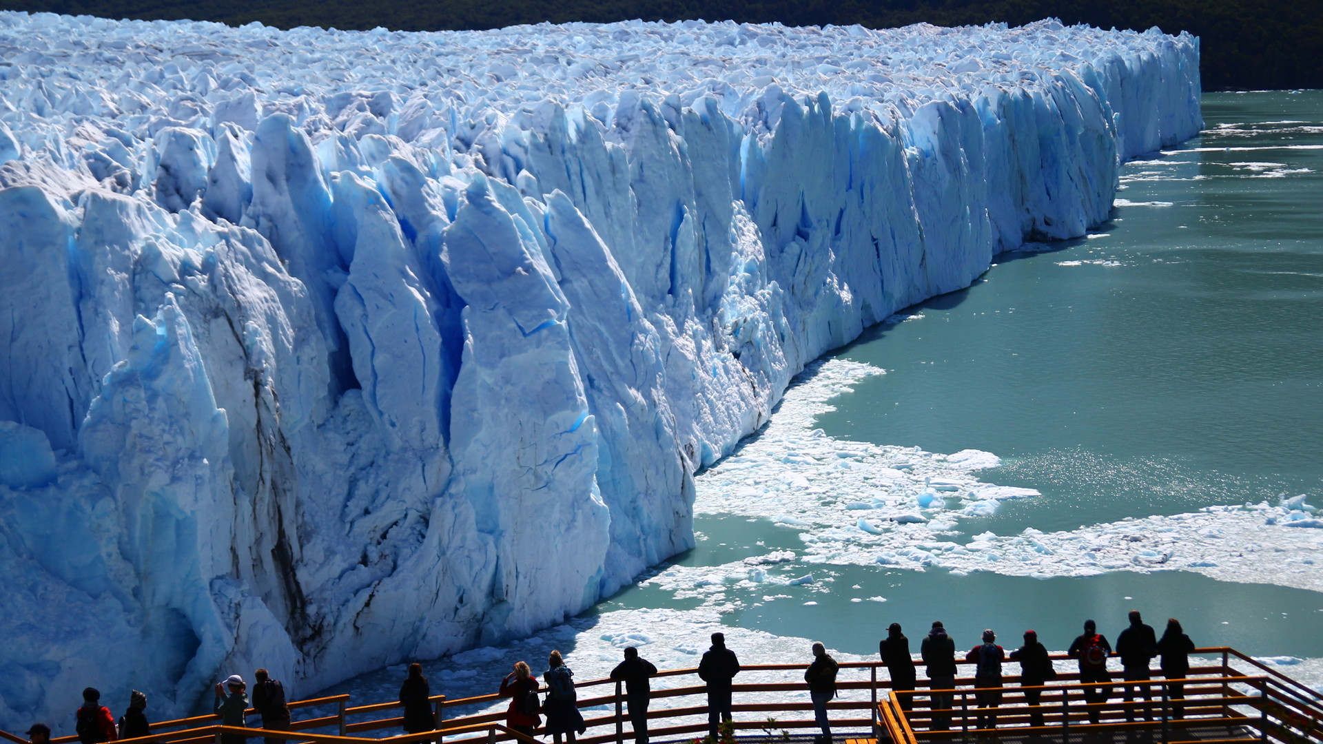 Custom Travel Planner Network-Chile-Perito Moreno Glacier Watch